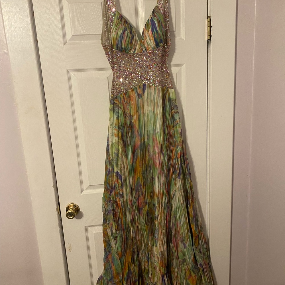 Prom Gwn - Picture 3 of 14